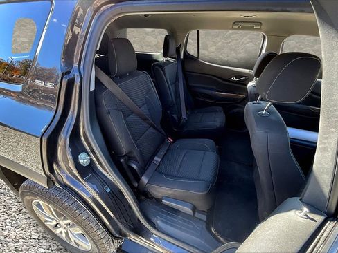 Used 2018 GMC Acadia SLE w/ Driver Alert Package I image 23