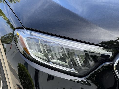 Certified 2024 Mercedes-Benz GLC 300 4MATIC image 11