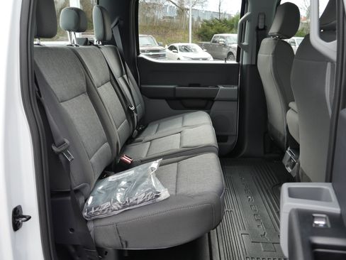 New 2026 Ford F350 XL w/ XL Chrome Package image 28