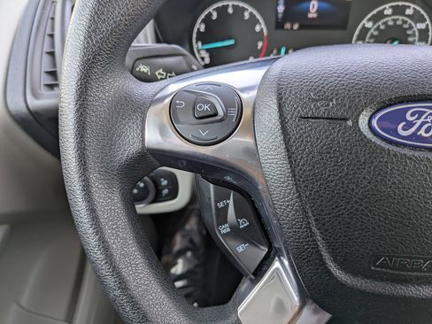 Used 2022 Ford Transit Connect XLT FWD image 29