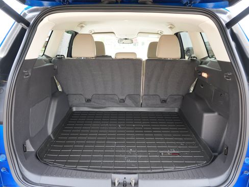 Used 2019 Ford Escape Titanium AWD/4WD image 28