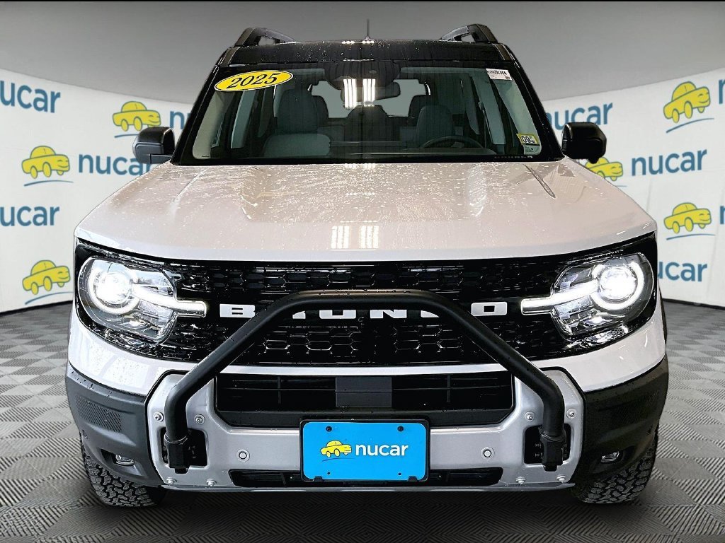 Used 2025 Ford Bronco Sport Badlands w/ Sasquatch Badlands Package AWD/4WD image 2