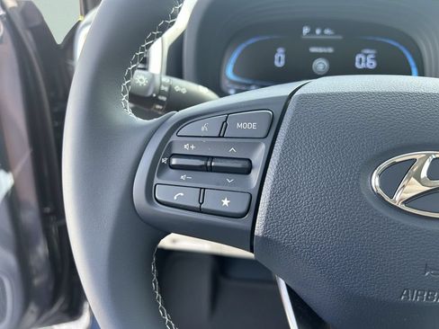 New 2026 Hyundai Venue SEL FWD image 28