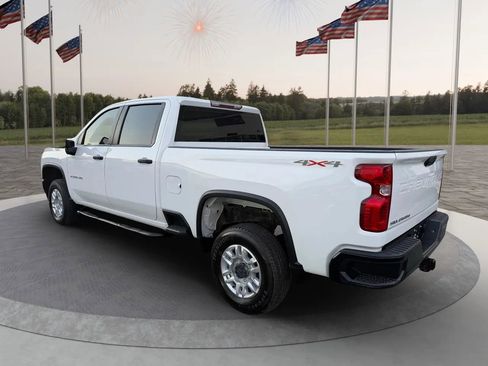 Used 2023 Chevrolet Silverado 2500 W/T w/ WT Fleet Convenience Package image 10