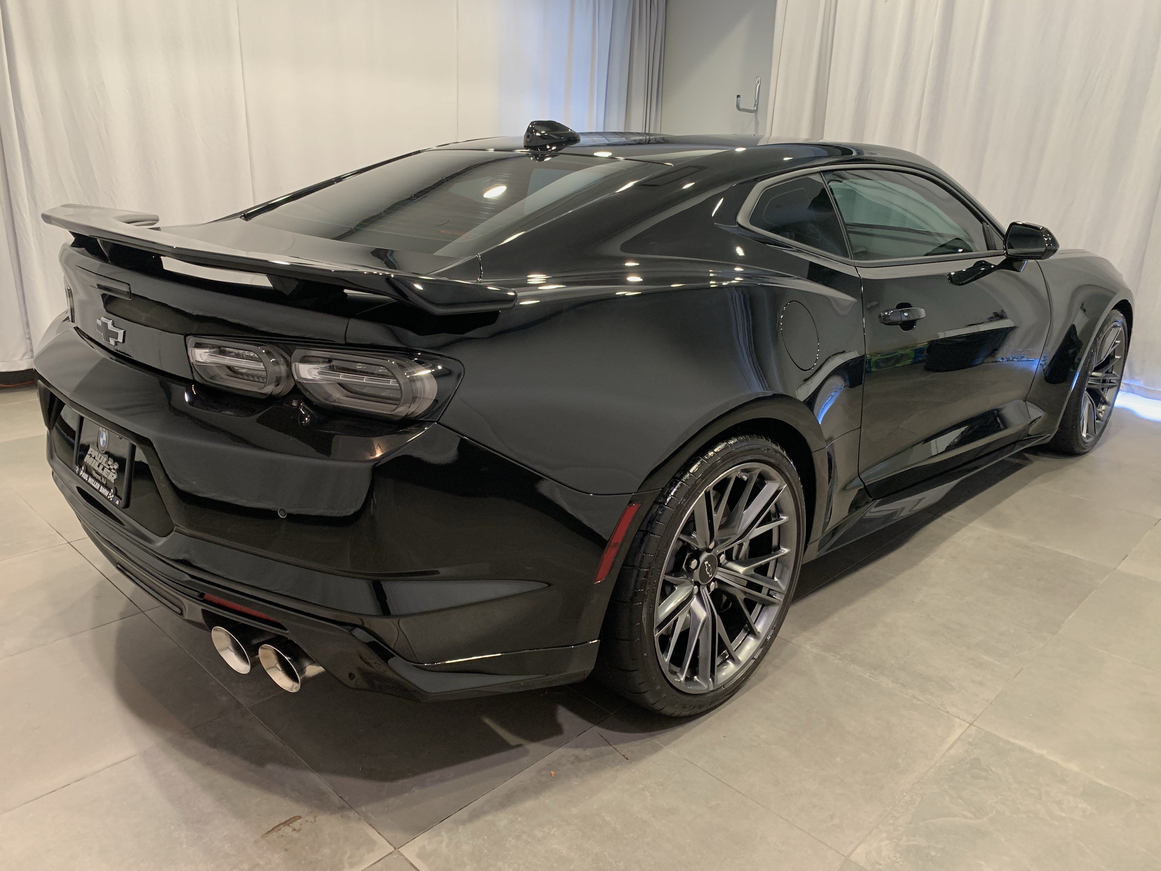 Used 2023 Chevrolet Camaro ZL1 RWD image 6