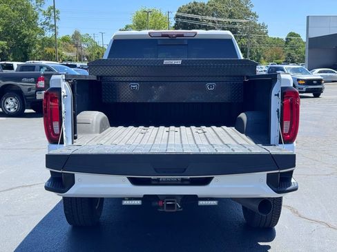 Used 2020 GMC Sierra 2500 Denali w/ Denali Ultimate Package AWD/4WD image 32