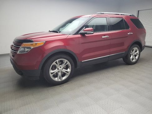Used 2014 Ford Explorer Limited w/ Equipment Group 302A AWD/4WD image 2