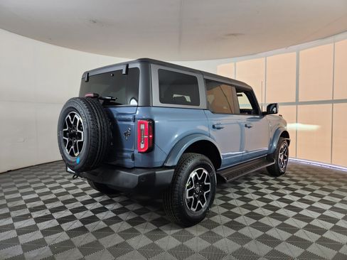 New 2025 Ford Bronco Outer Banks image 7