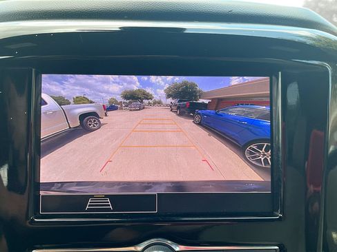 Used 2023 Chevrolet Traverse LS w/ Safety Package FWD image 13