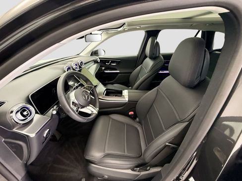 Certified 2026 Mercedes-Benz GLC 300 image 18