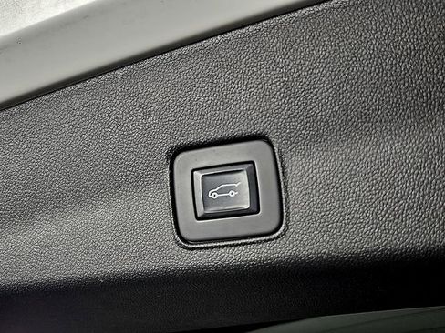 Used 2023 Chevrolet TrailBlazer ACTIV w/ Sun and Liftgate Package FWD image 30