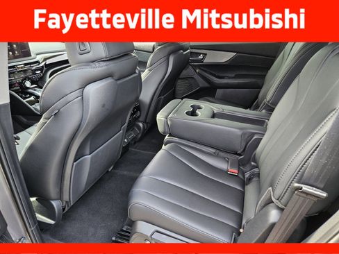 Used 2025 Acura MDX SH-AWD image 10