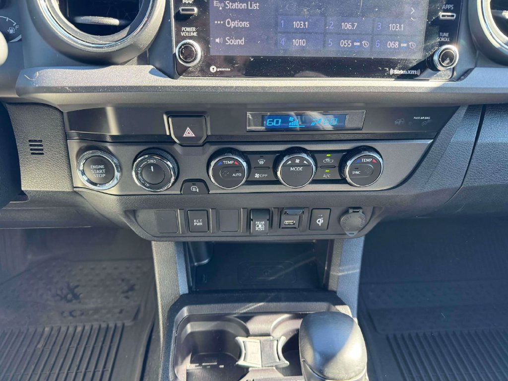 Used 2023 Toyota Tacoma TRD Sport AWD/4WD image 29