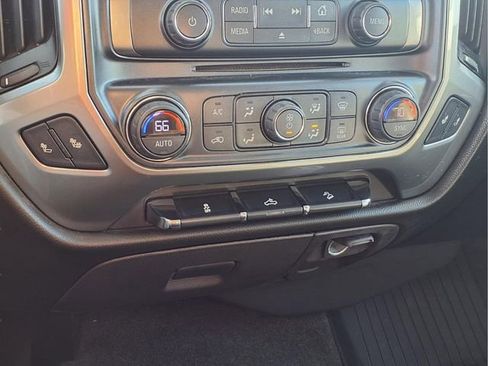 Certified 2018 Chevrolet Silverado 1500 LT w/ All Star Edition image 7