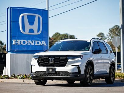 Certified 2025 Honda Pilot Black Edition