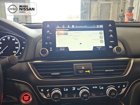 Used 2021 Honda Accord Touring image 9