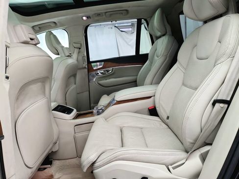 Used 2017 Volvo XC90 T8 Excellence AWD/4WD image 28
