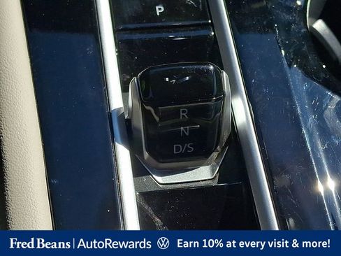 Used 2026 Volkswagen Atlas SE AWD/4WD image 14