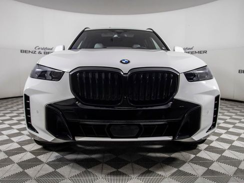 Used 2025 BMW X5 sDrive40i w/ M Sport Package RWD image 5