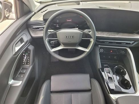 Used 2025 Audi Q5 Premium Plus w/ Premium Plus image 9