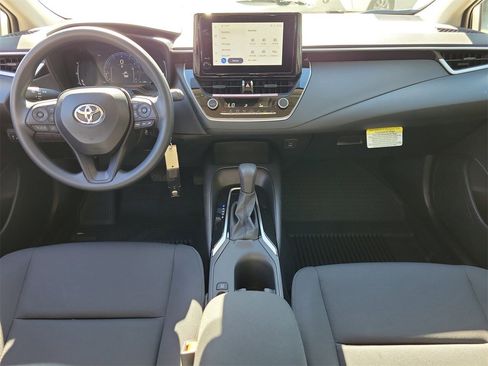 Used 2026 Toyota Corolla LE image 12