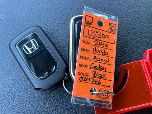 Used 2019 Honda Accord Sport image 36