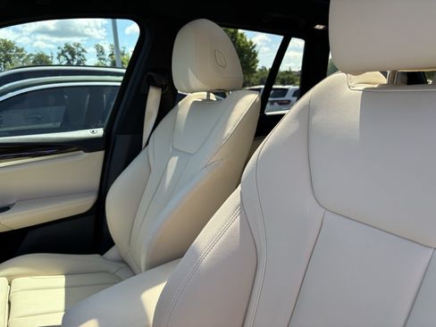 Used 2019 BMW X3 xDrive30i w/ Premium Package AWD/4WD image 33