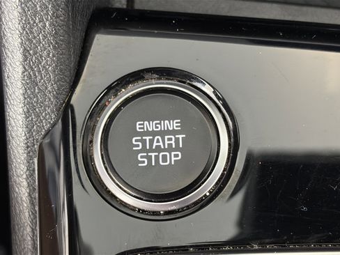 Used 2024 Kia Sportage X-Line w/ X-Line Premium Package image 28