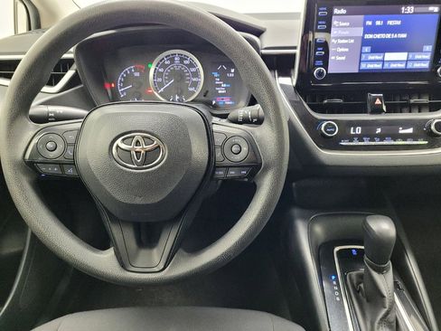 Used 2020 Toyota Corolla LE FWD image 22