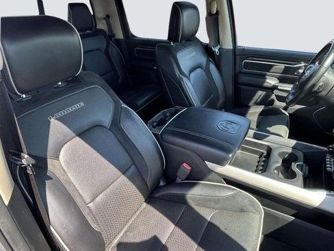 Used 2019 RAM 1500 Laramie AWD/4WD image 27