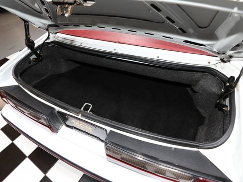 Used 1991 Ford Mustang LX RWD image 5
