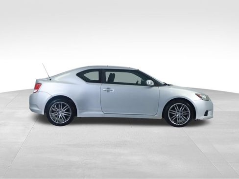 Used 2013 Scion tC FWD image 11