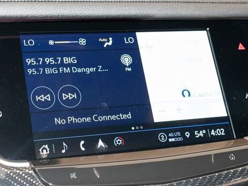 Used 2023 Cadillac XT6 Sport w/ LPO, Floor Liner Package AWD/4WD image 34