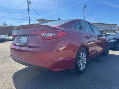 Used 2017 Hyundai Sonata SE image 3