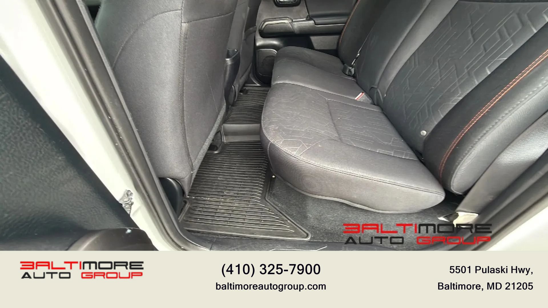 Used 2017 Toyota Tacoma TRD Sport w/ Tow Package (A/T) AWD/4WD image 30