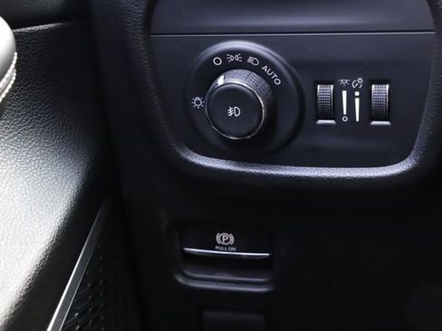 New 2026 Jeep Grand Cherokee Limited image 33