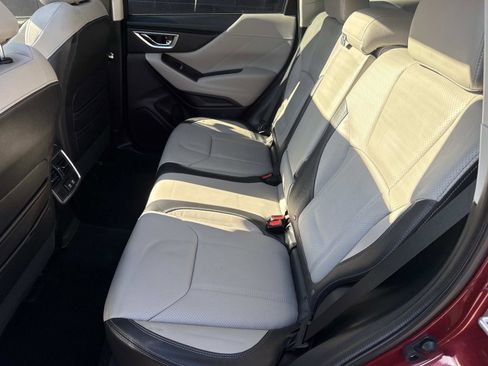 Used 2021 Subaru Forester Limited image 16