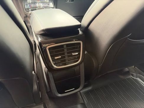 Used 2021 Lincoln Nautilus AWD w/ Equipment Group 101A image 26