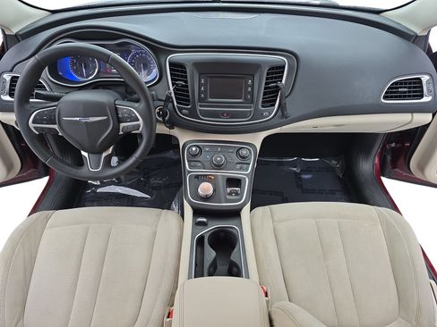 Used 2015 Chrysler 200 Limited w/ Convenience Group FWD image 9