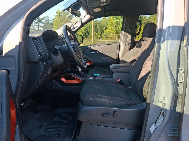 Used 2022 Nissan Frontier PRO-4X w/ Off-Road Protection Package AWD/4WD image 12