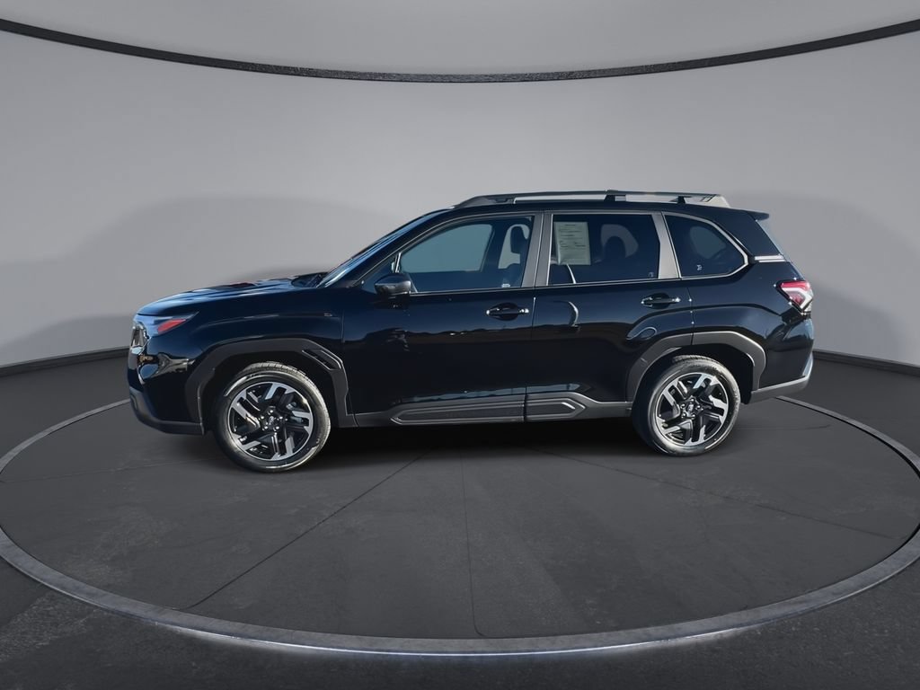 Used 2025 Subaru Forester Limited w/ Popular Package #1 AWD/4WD image 5