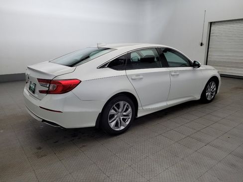 Used 2018 Honda Accord LX image 10