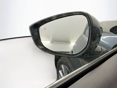 Used 2025 MAZDA CX-30 AWD 2.5 S w/ Preferred Package image 16