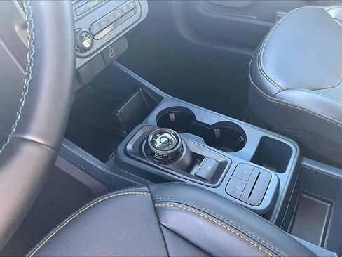 Used 2025 Ford Maverick Lobo AWD/4WD image 17
