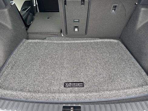 New 2026 Volkswagen Taos SE AWD/4WD image 15