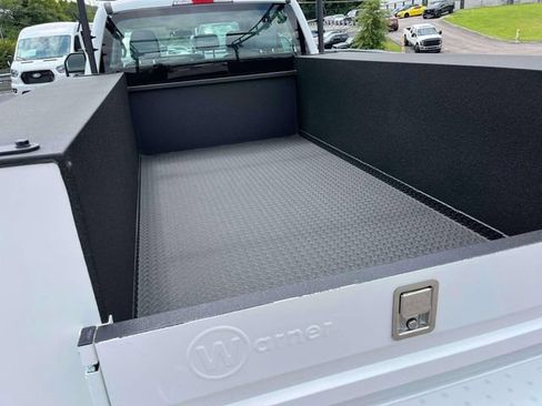 New 2026 Ford F250 XL w/ XL Chrome Package RWD image 12