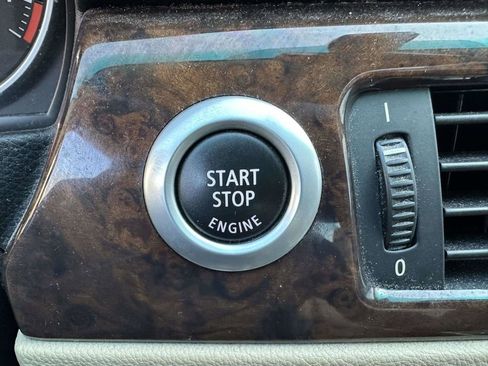 Used 2008 BMW 328xi Sedan image 27