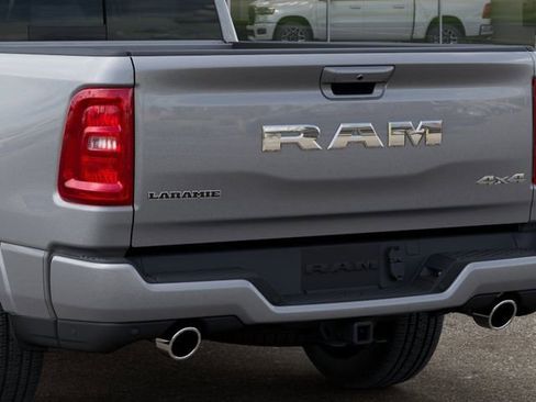 New 2025 RAM 1500 Laramie w/ Sport Appearance Package AWD/4WD image 13