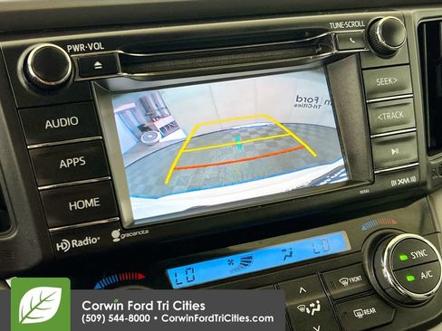 Used 2017 Toyota RAV4 XLE FWD image 20