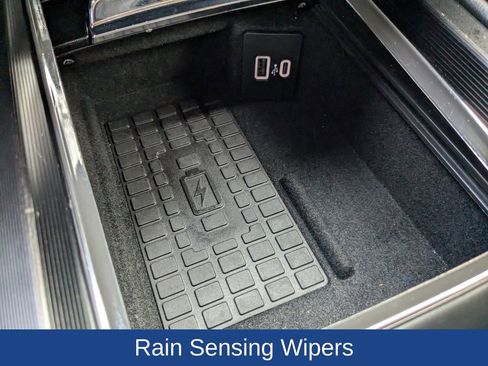 Used 2023 Lincoln Corsair Reserve w/ Equipment Group 201A image 25